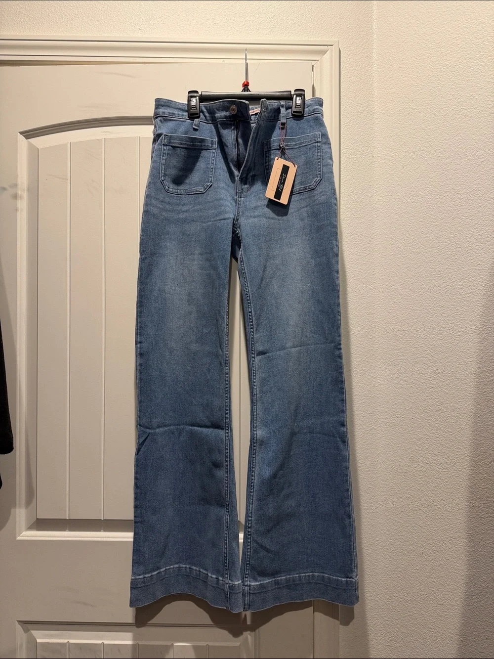 New Blue High-Rise Wide-Leg Jeans - Women